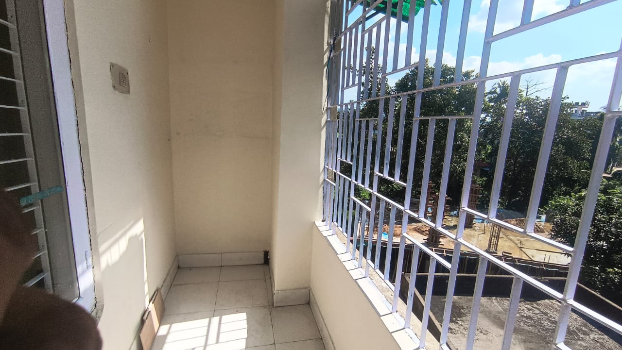 Unfurnished 2bhk in South Sarania, Manipuri Rajbari, Guwahati, Assam, India for Rent